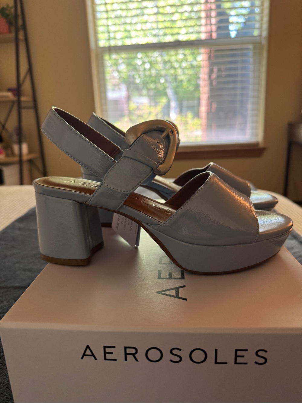 AEROSOLES Dusty Blue Platform Slingback Heels